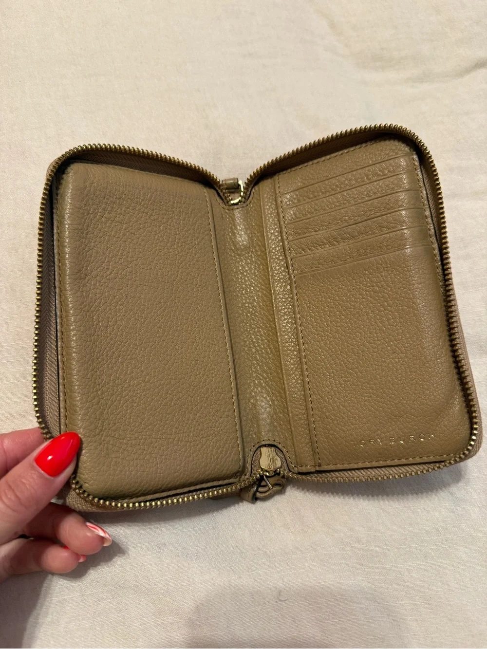 Tory Burch Pebbled Leather Zip Wallet - Olive Taupe